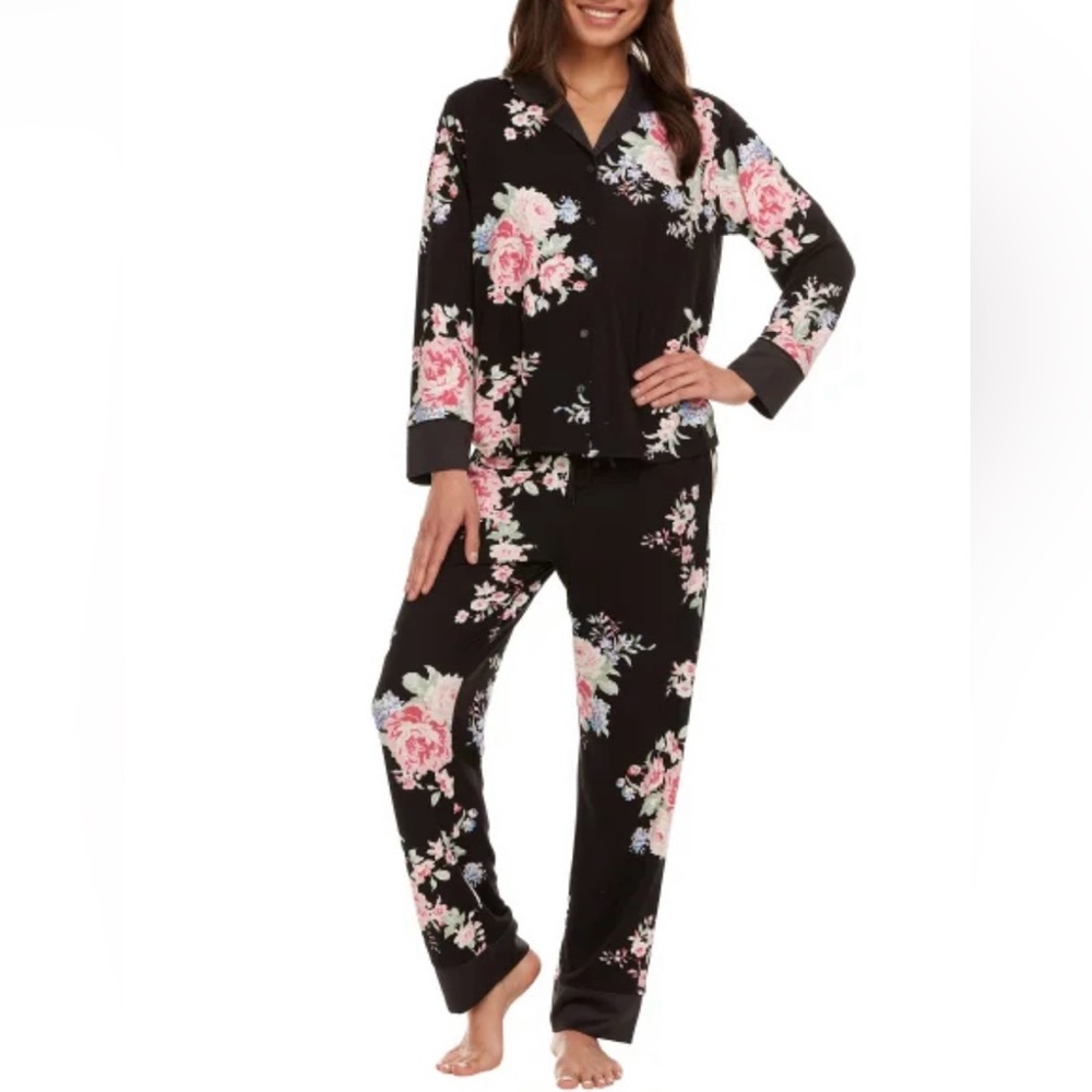 Womens ultra soft Pajamas Set NEW